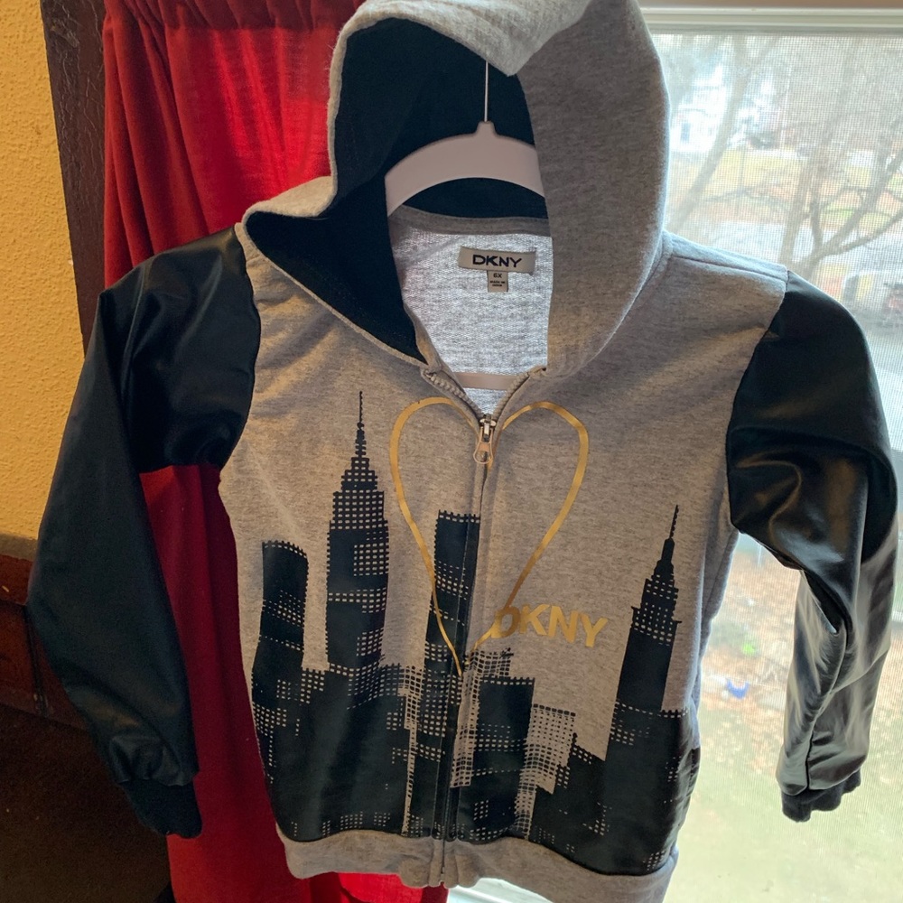Girls dkny hoody